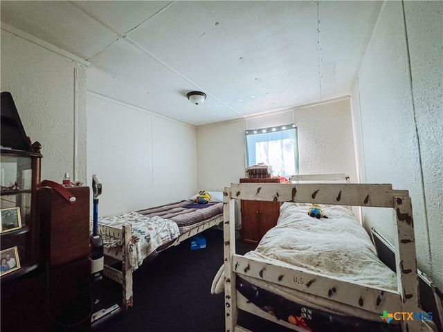 822 E Fannin Street, Goliad, TX 77963