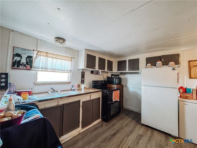 822 E Fannin Street, Goliad, TX 77963