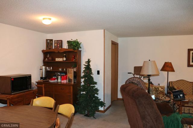 57882 Fairfax Circle, Pine City, MN 55063