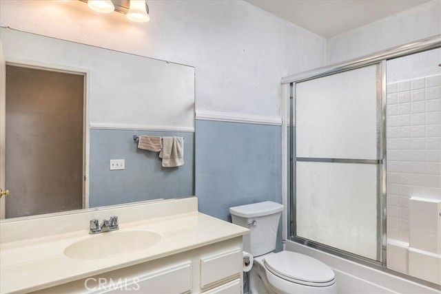 31522 Amsterdam, Winchester, CA 92596