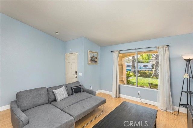 31522 Amsterdam, Winchester, CA 92596