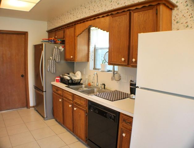 16338 Brinkwood Drive, Houston, TX 77090