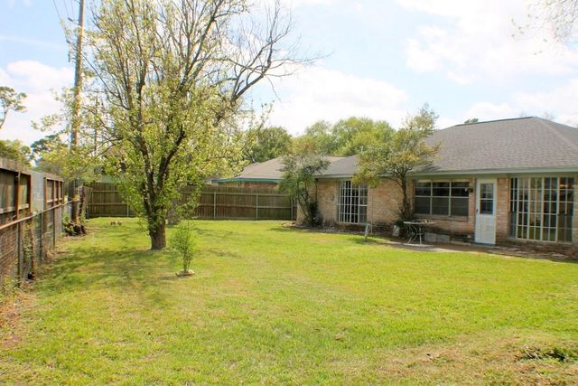 16338 Brinkwood Drive, Houston, TX 77090