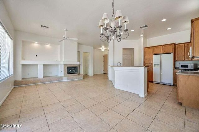 7585 E BALAO Drive, Scottsdale, AZ 85266