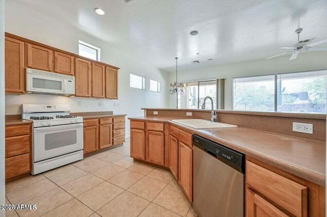 7585 E BALAO Drive, Scottsdale, AZ 85266