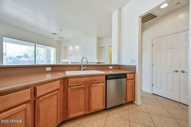 7585 E BALAO Drive, Scottsdale, AZ 85266