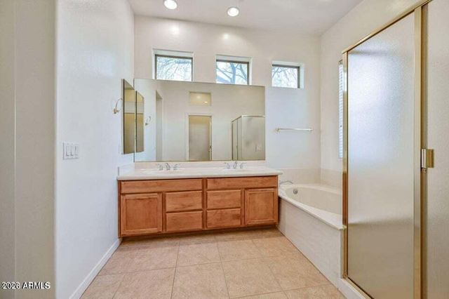 7585 E BALAO Drive, Scottsdale, AZ 85266