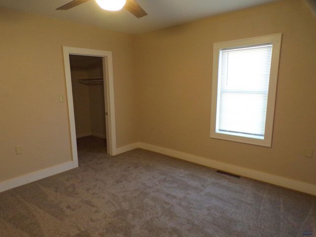 822 TAYLOR AVE, Rapid City, SD 57701