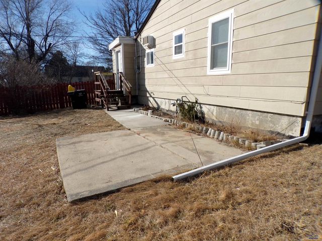 822 TAYLOR AVE, Rapid City, SD 57701