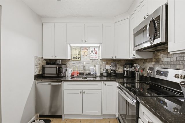 595 Revere Beach Parkway 5, Revere, MA 02151