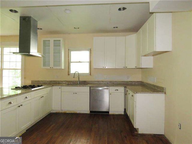 1570 Westwood Avenue SW, Atlanta, GA 30310
