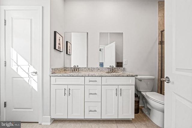 128-B FLEET CT, Bensalem, PA 19020