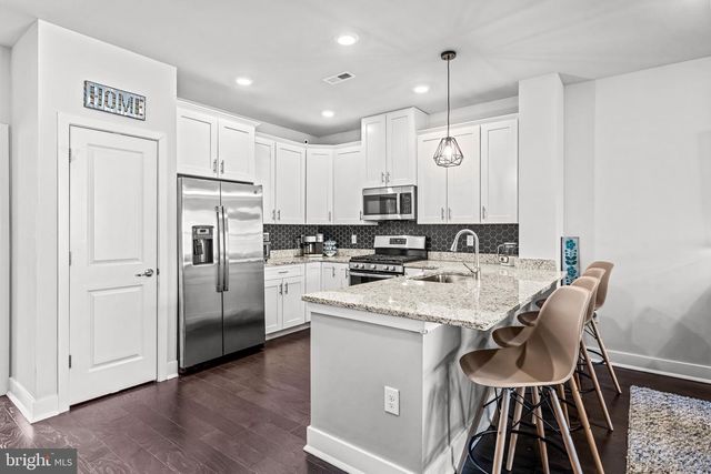 128-B FLEET CT, Bensalem, PA 19020