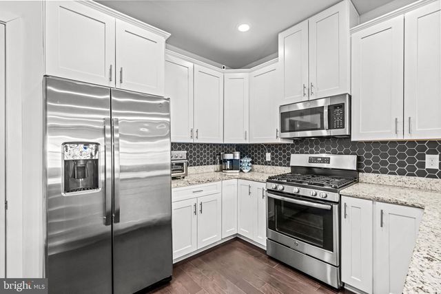 128-B FLEET CT, Bensalem, PA 19020