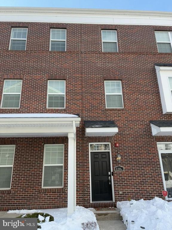 128-B FLEET CT, Bensalem, PA 19020