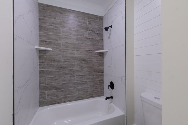 5533 Garrett Avenue, North Charleston, SC 29406