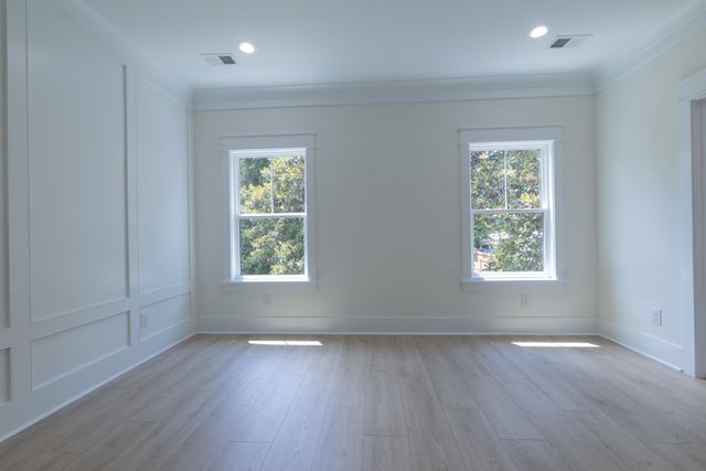 5533 Garrett Avenue, North Charleston, SC 29406