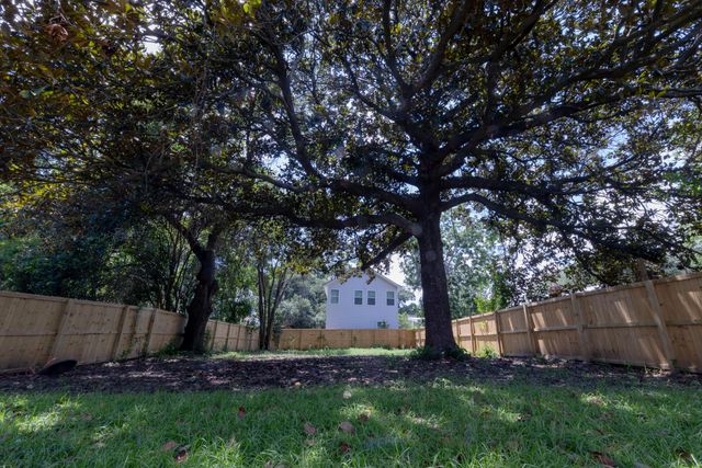 5533 Garrett Avenue, North Charleston, SC 29406