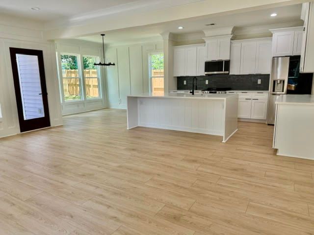5533 Garrett Avenue, North Charleston, SC 29406
