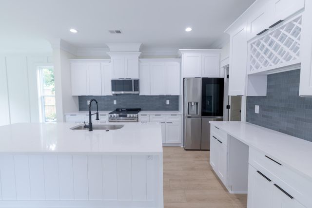 5533 Garrett Avenue, North Charleston, SC 29406