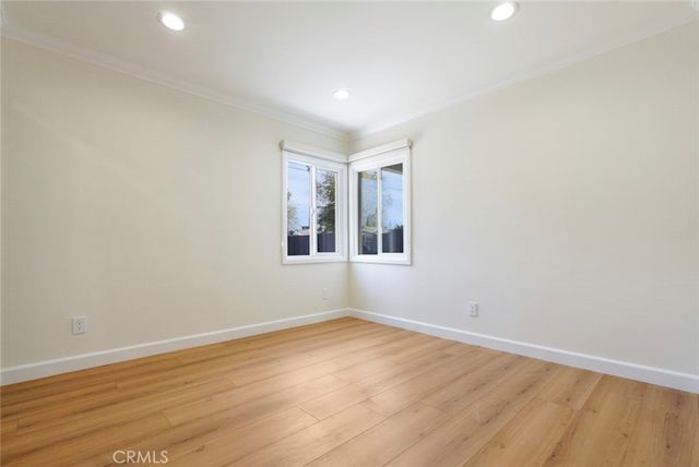 7423 Balcom Avenue, Reseda, CA 91335