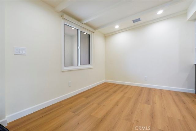 7423 Balcom Avenue, Reseda, CA 91335