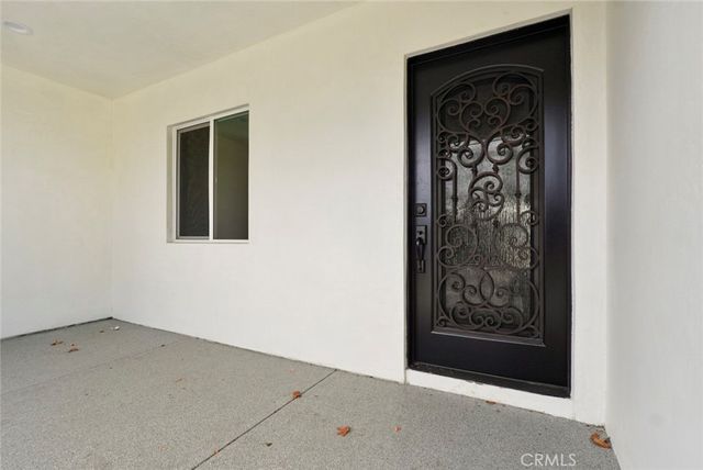 7423 Balcom Avenue, Reseda, CA 91335