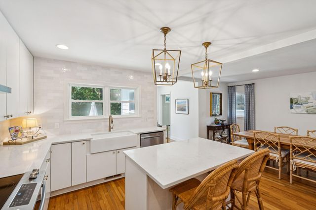 451 Cheves Drive, Charleston, SC 29412