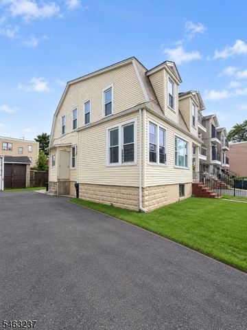 146 Leslie St, Newark City, NJ 07112