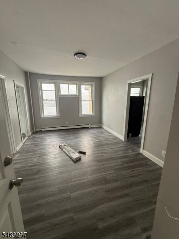 146 Leslie St, Newark City, NJ 07112 — photo 5
