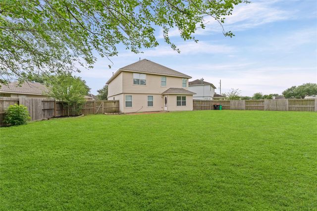 11758 Pinemeade Lane, Tomball, TX 77375