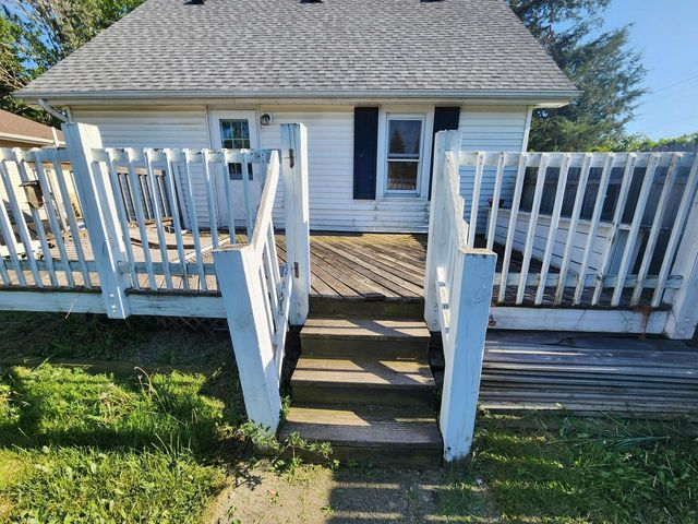 22320 121st STREET, Bristol, WI 53104