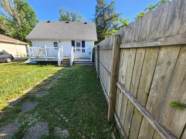 22320 121st STREET, Bristol, WI 53104