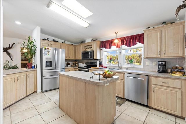 5145 HARTFORD LANE, Wildwood, FL 34785