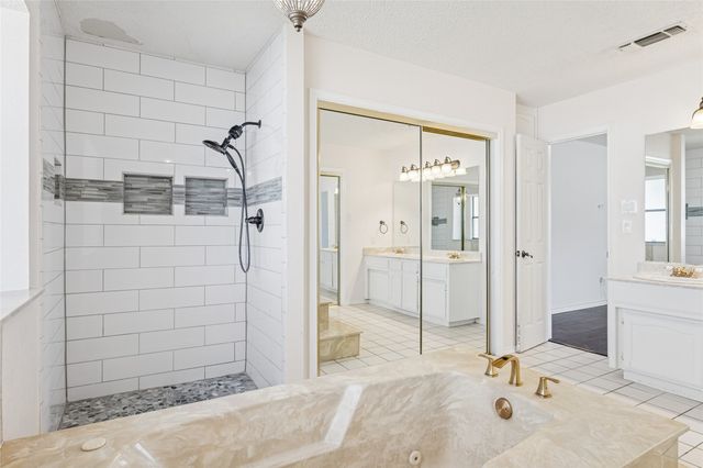 145 Deer Creek Drive, Aledo, TX 76008