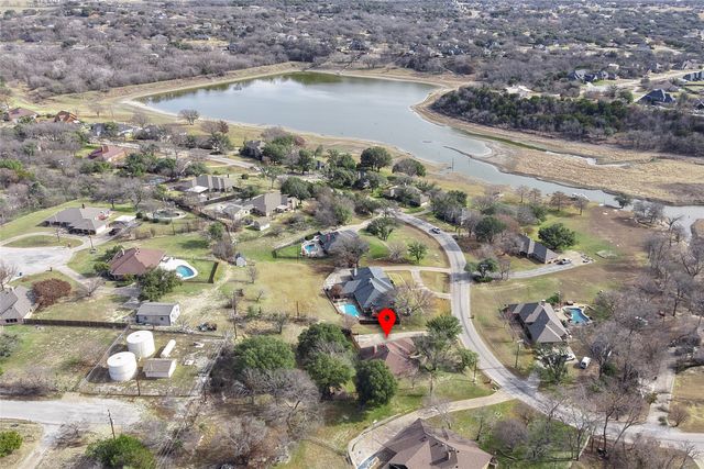 145 Deer Creek Drive, Aledo, TX 76008