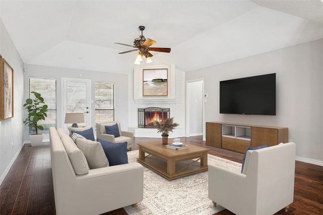 145 Deer Creek Drive, Aledo, TX 76008