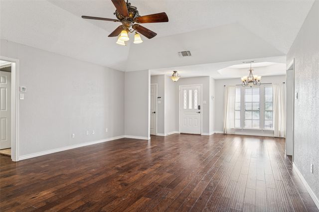 145 Deer Creek Drive, Aledo, TX 76008