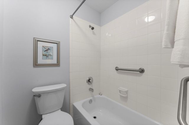 1302 Ella Place, Houston, TX 77008