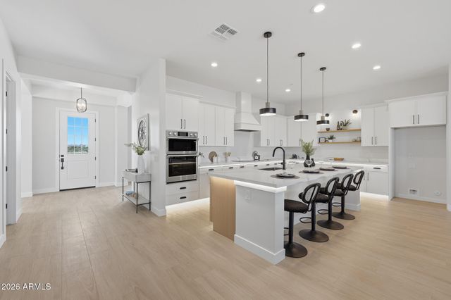 17743 W Dale Lane, Surprise, AZ 85387