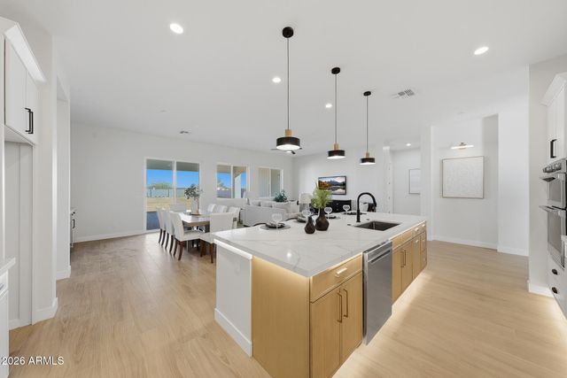 17743 W Dale Lane, Surprise, AZ 85387