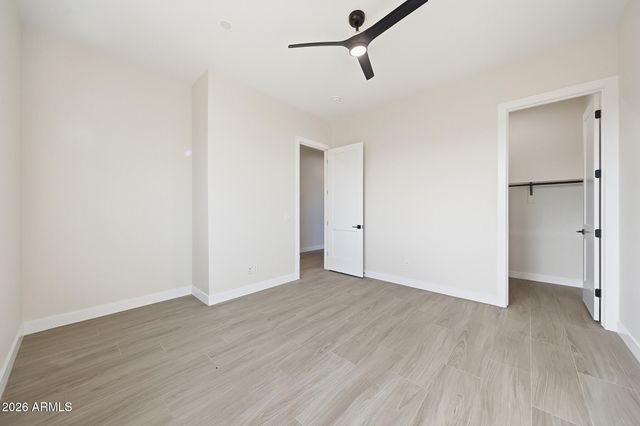 17743 W Dale Lane, Surprise, AZ 85387