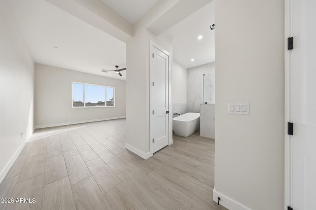 17743 W Dale Lane, Surprise, AZ 85387