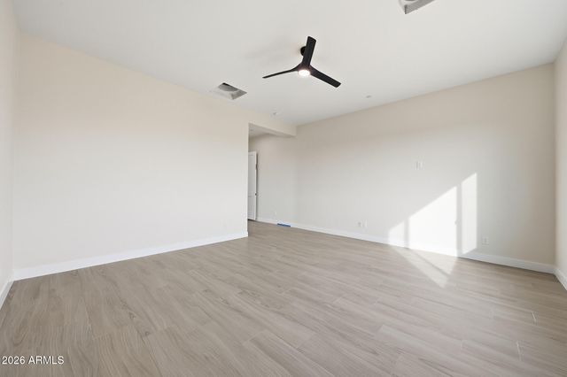 17743 W Dale Lane, Surprise, AZ 85387