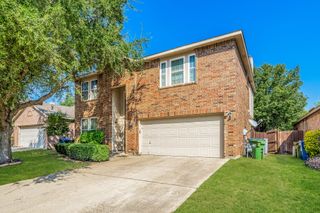 1208 Indian Trail Road, Roanoke, TX 76262