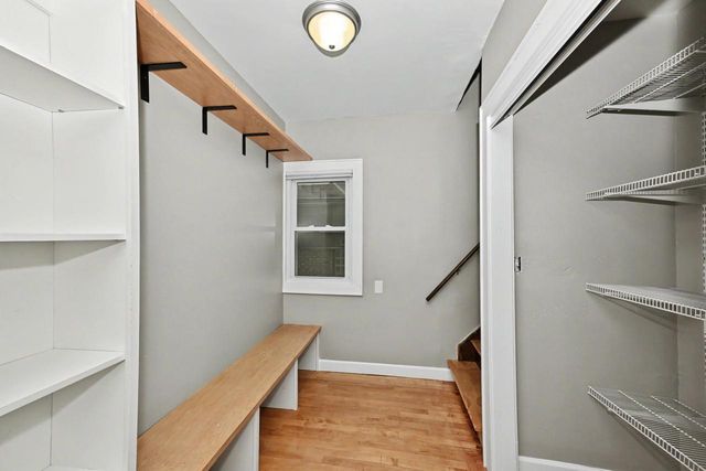 4131 N 16th STREET, Milwaukee, WI 53209
