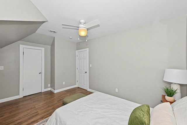 4131 N 16th STREET, Milwaukee, WI 53209