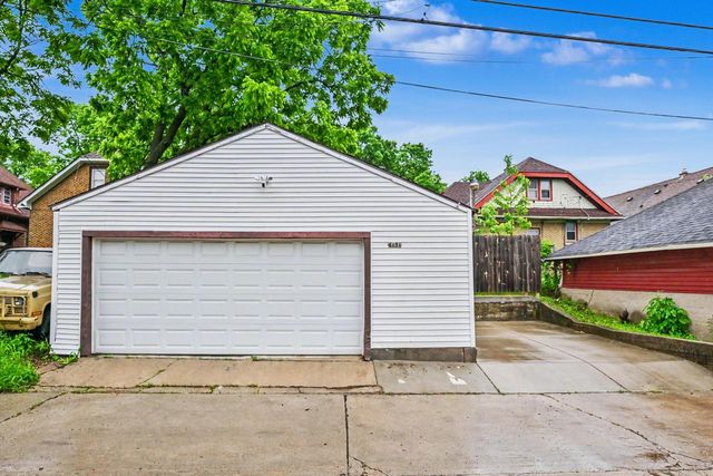 4131 N 16th STREET, Milwaukee, WI 53209