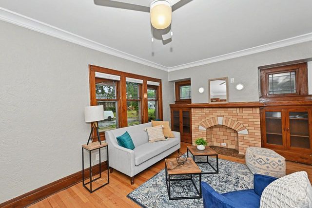 4131 N 16th STREET, Milwaukee, WI 53209
