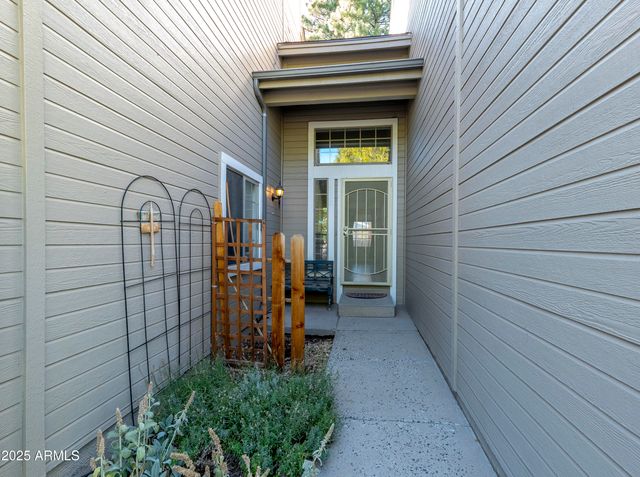 2343 S ECLIPSE Lane, Flagstaff, AZ 86001